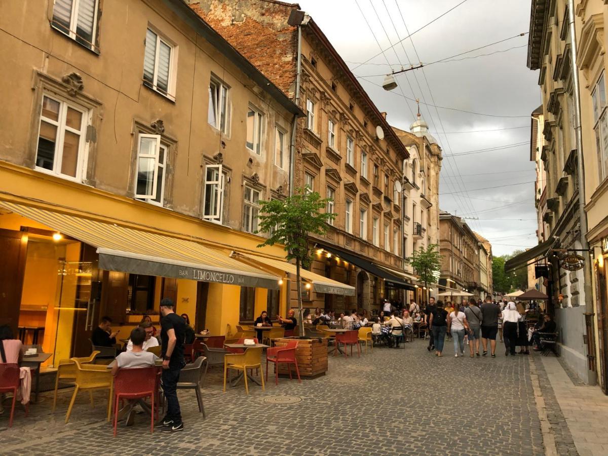 Romantic Apartments- In Historical Center Lemberg Exterior foto