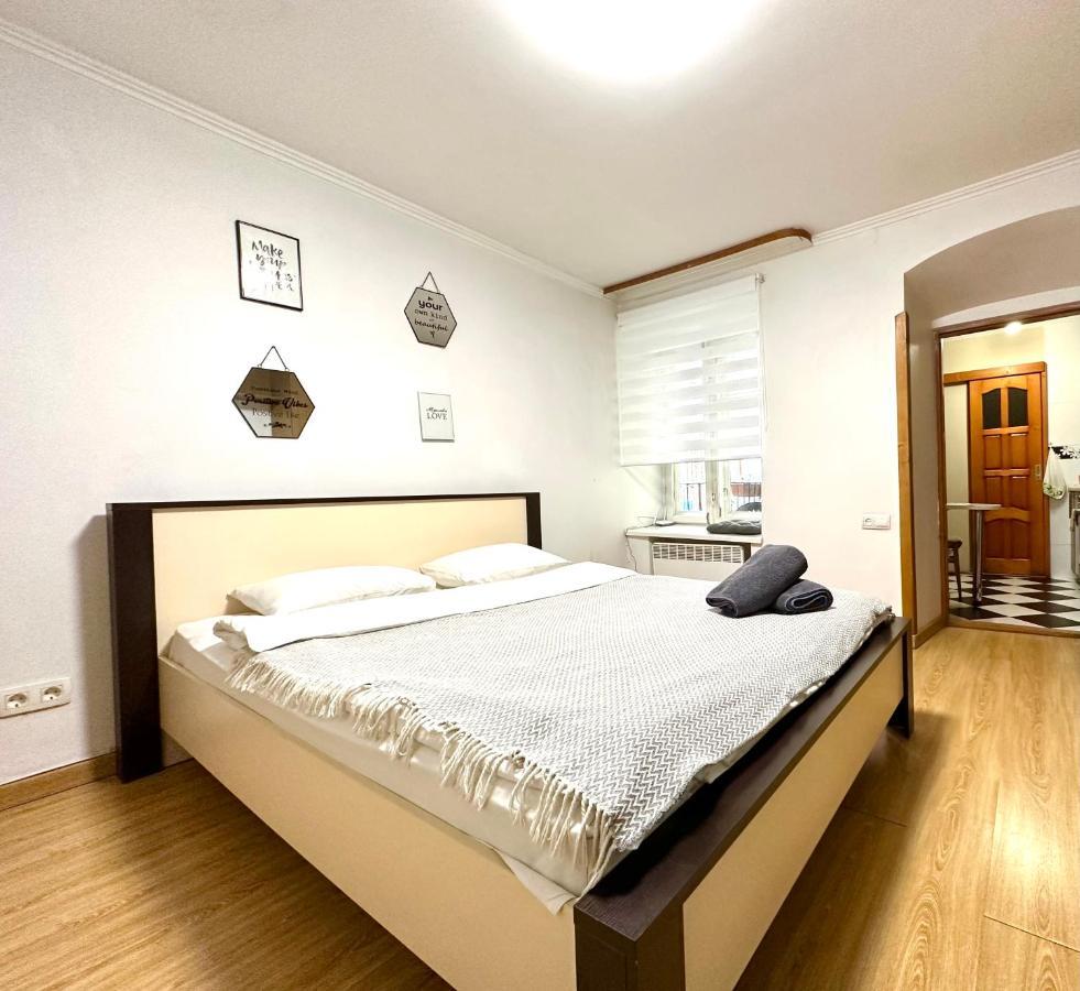 Romantic Apartments- In Historical Center Lemberg Exterior foto