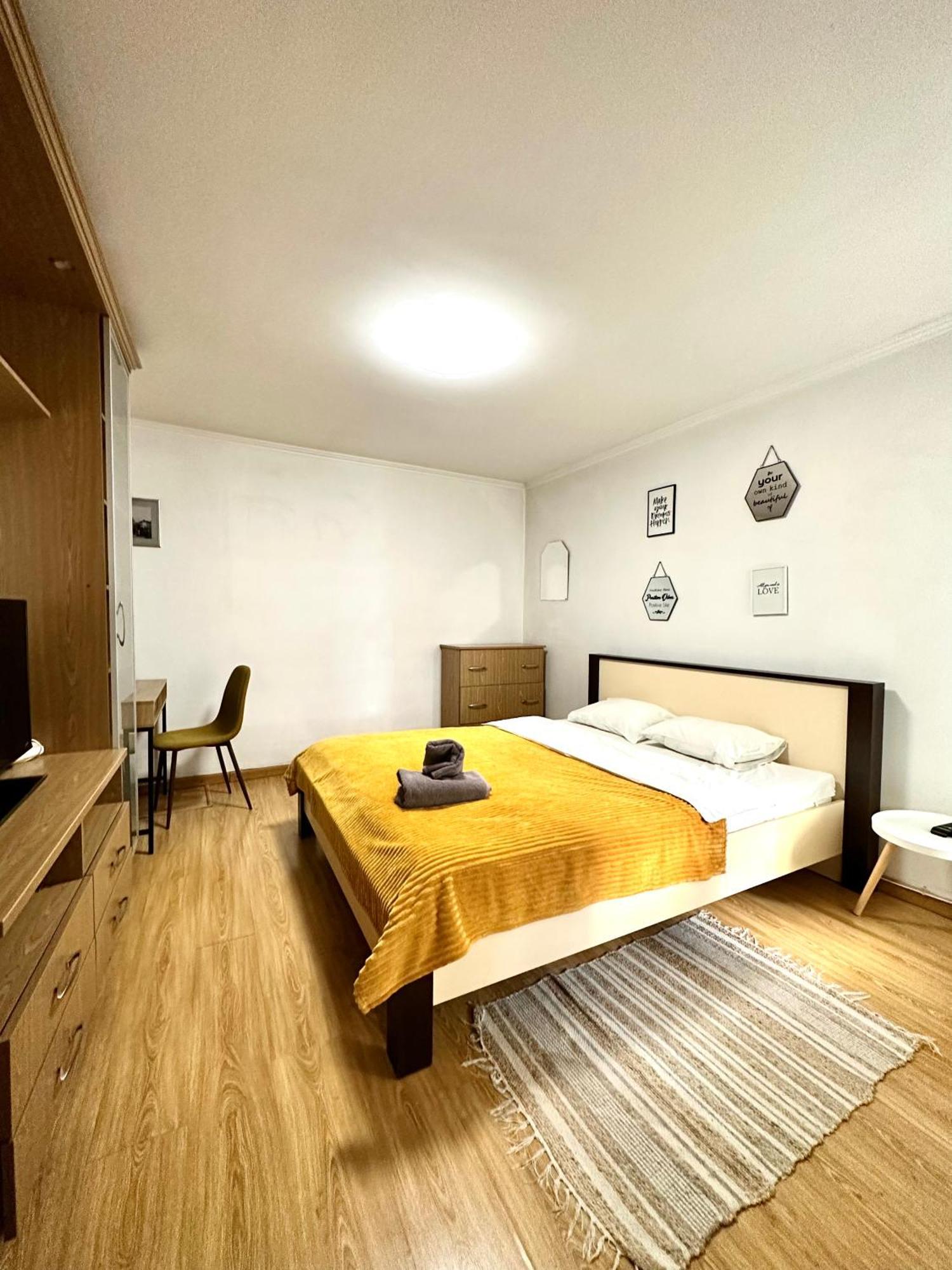 Romantic Apartments- In Historical Center Lemberg Exterior foto